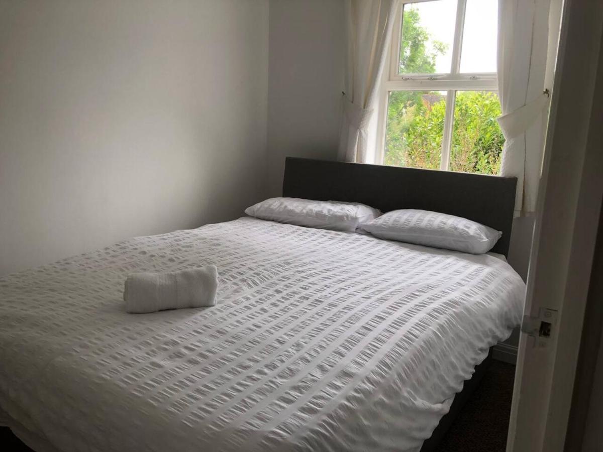 Bluebell House 2 Bedroom With Parking And Garden Scunthorpe Exterior photo