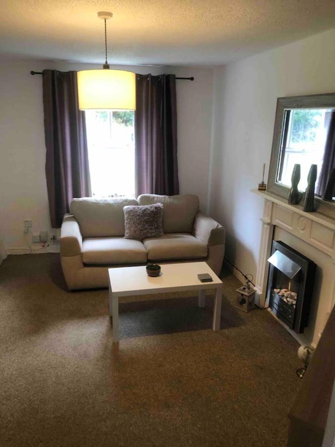 Bluebell House 2 Bedroom With Parking And Garden Scunthorpe Exterior photo